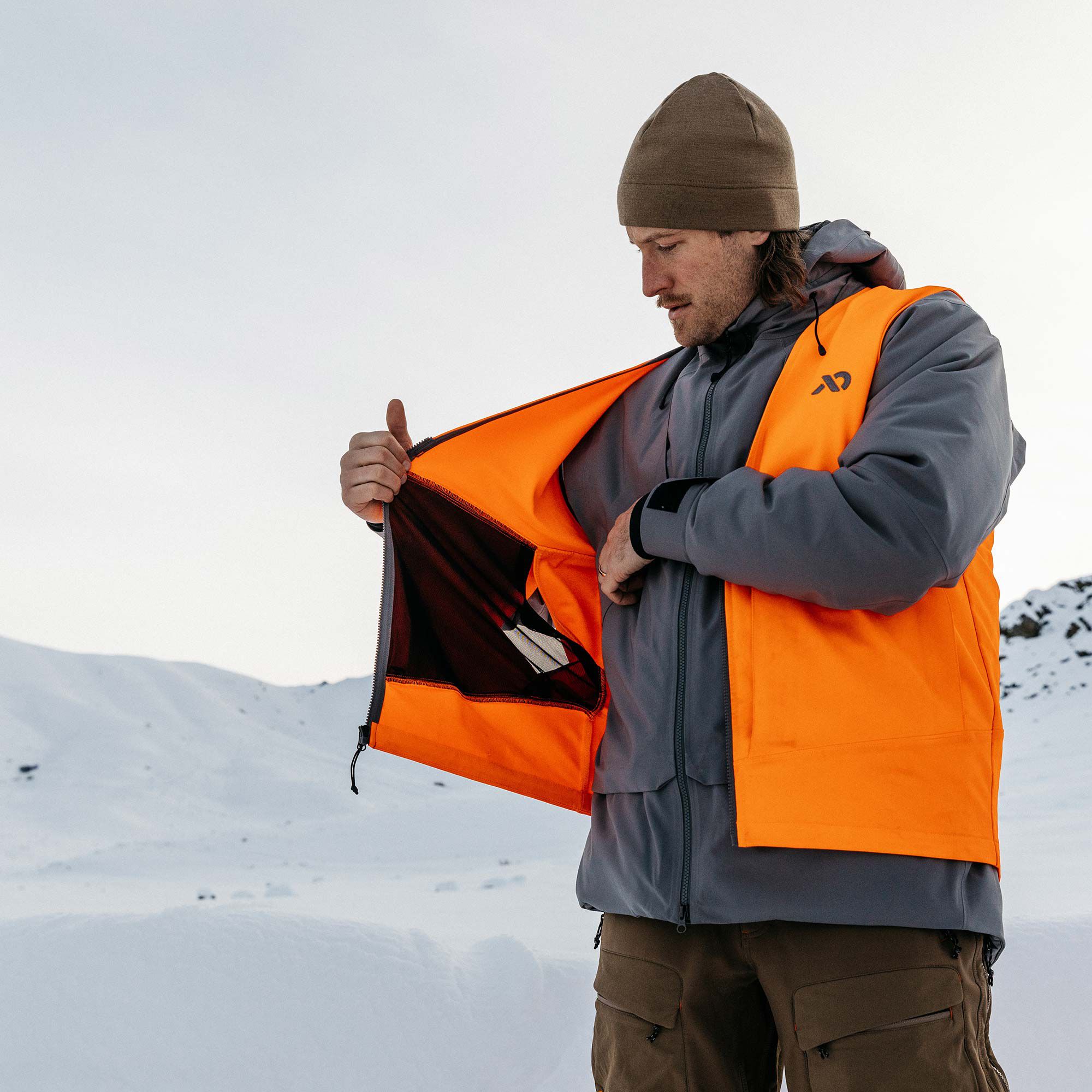 Charge Hunters Orange Vest - Image 9