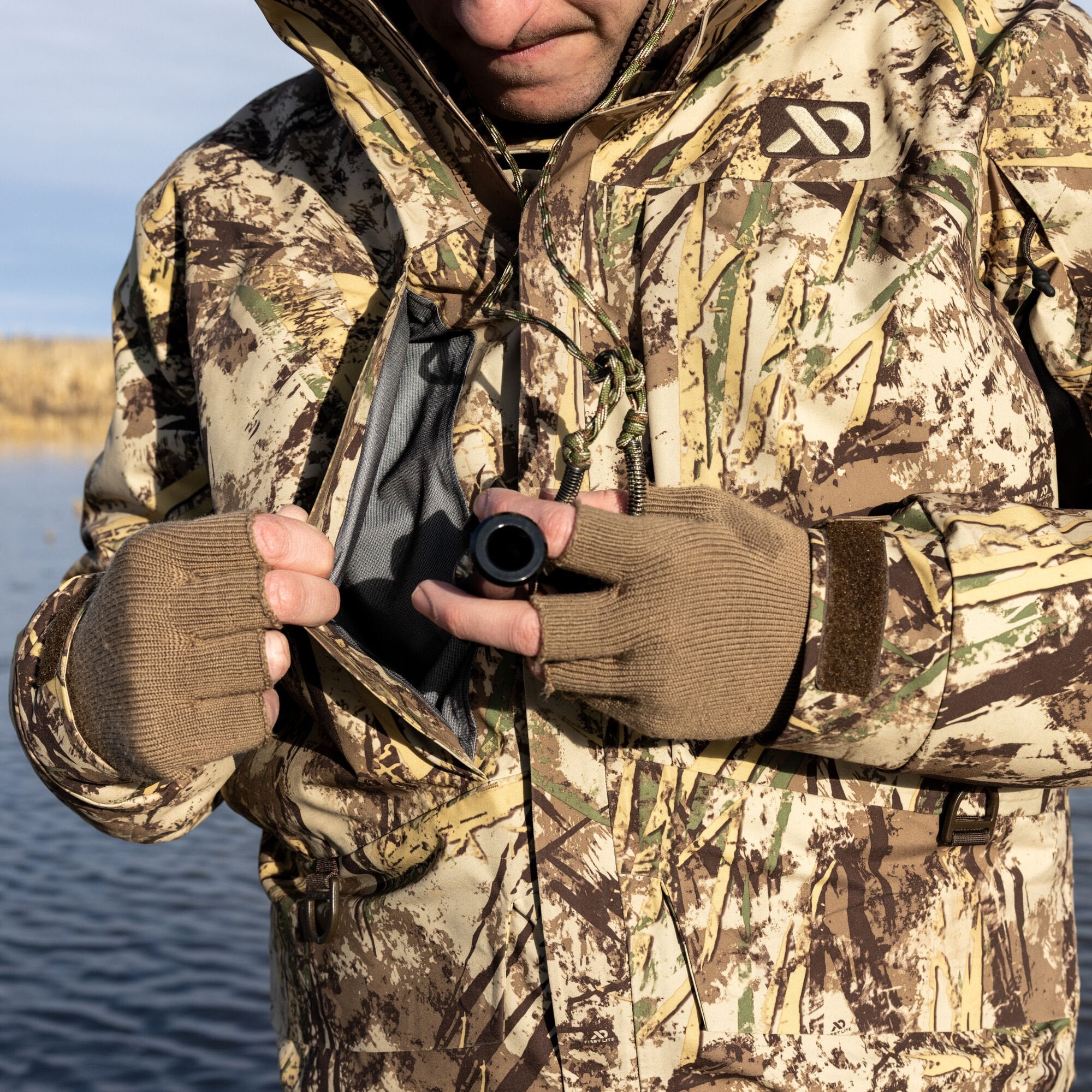 Refuge Parka - Image 13