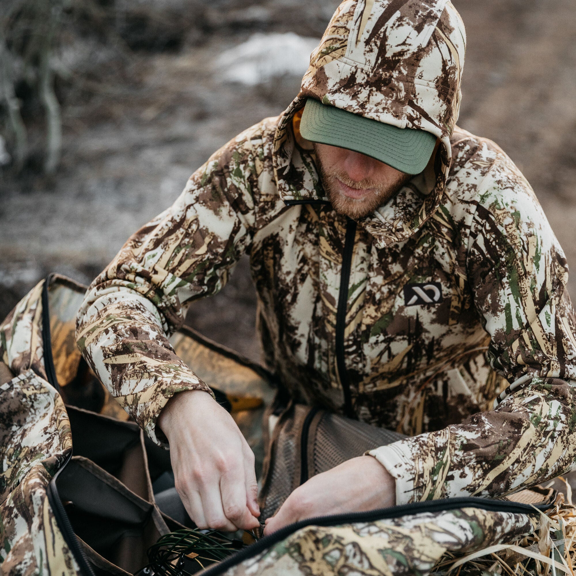 Rugged Wool Zip Hoody - Image 8